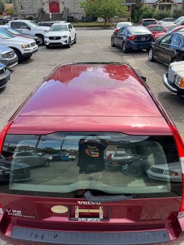 Used 2006 Volvo V70 2.4 FWD image 8