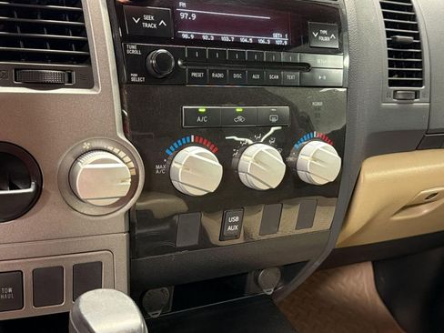 Used 2012 Toyota Tundra 2WD CrewMax w/ SR5 Pkg image 25