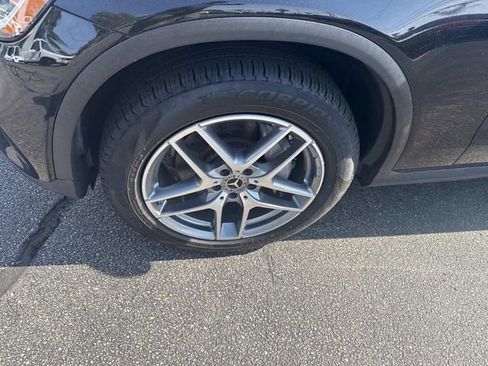 Used 2020 Mercedes-Benz GLC 300 4MATIC image 16