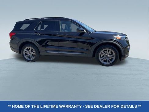 Certified 2023 Ford Explorer XLT w/ Equipment Group 202A AWD/4WD image 2
