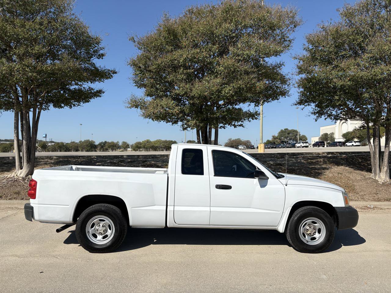 Used 2006 Dodge Dakota ST w/ Trailer Tow Group RWD image 52