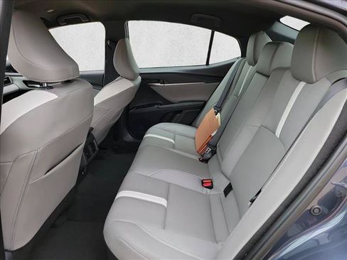 Used 2026 Toyota Camry SE w/ Convenience Package FWD image 14