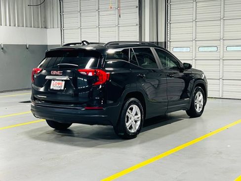 Used 2021 GMC Terrain SLE w/ Driver Convenience Package FWD image 15