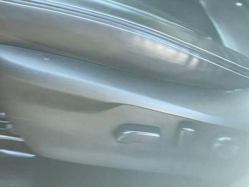 Used 2023 Subaru Outback Limited image 12