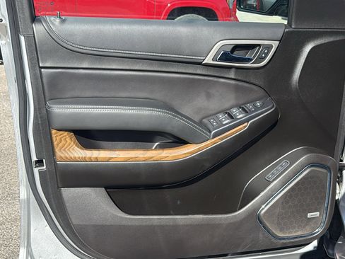 Used 2020 GMC Yukon Denali image 13