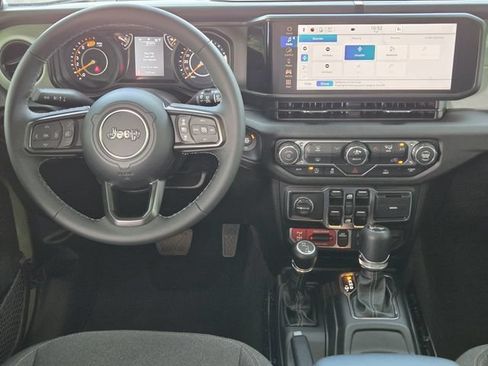 Certified 2026 Jeep Wrangler Unlimited Sport AWD/4WD image 35