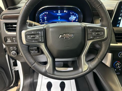 Used 2022 Chevrolet Tahoe Z71 w/ Luxury Package image 14