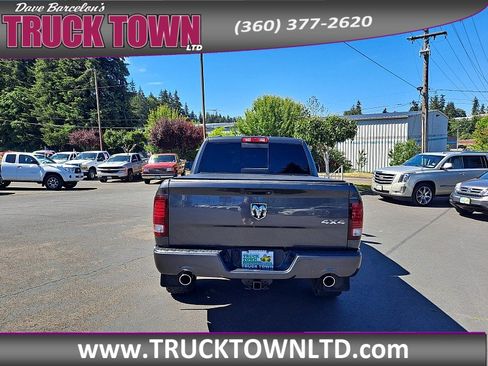 Used 2016 RAM 1500 Sport w/ Sport Premium Group AWD/4WD image 4