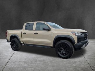 Used 2023 Chevrolet Colorado Trail Boss w/ Advanced Trailering Package video 2