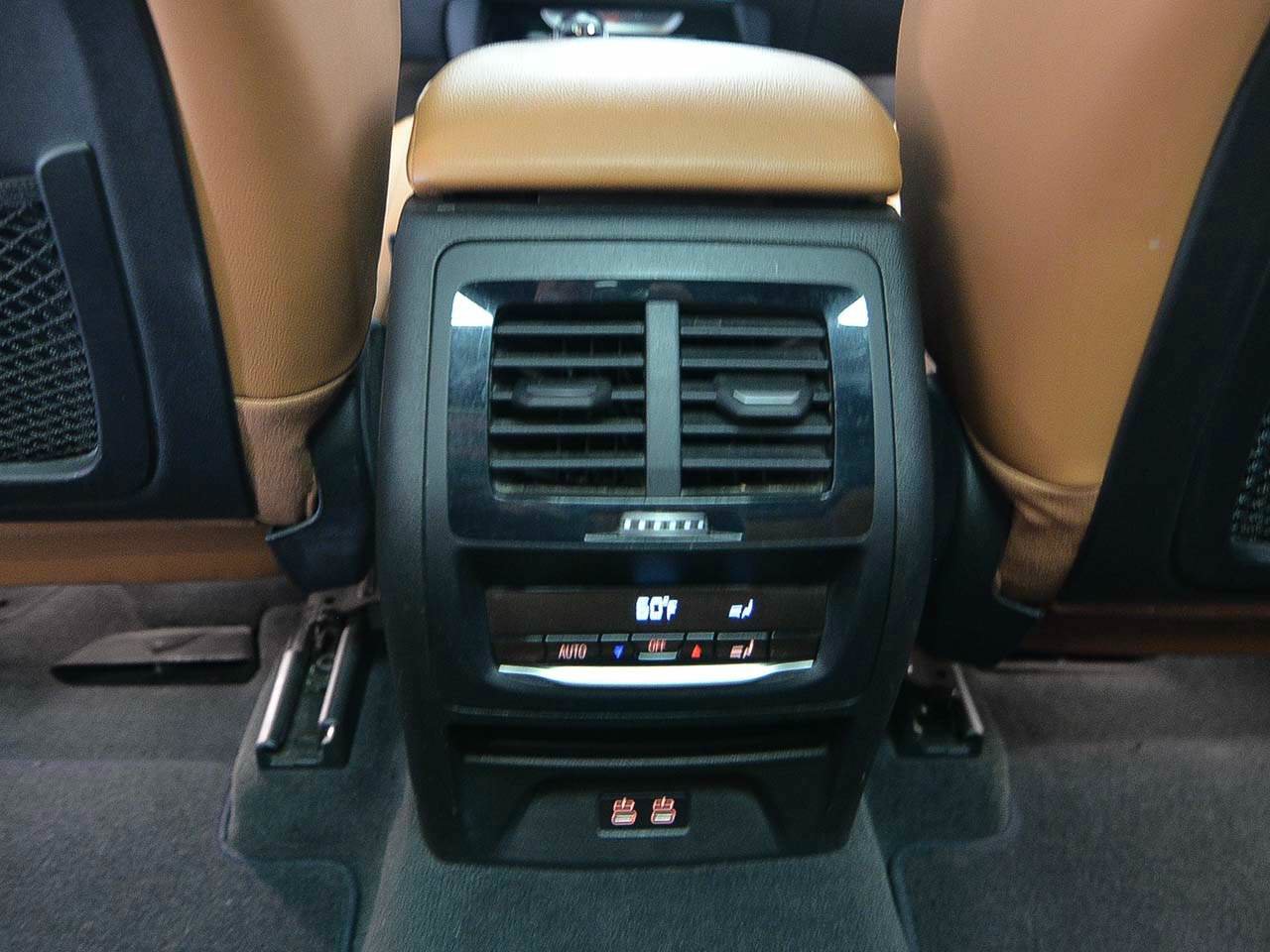 Used 2024 BMW X3 sDrive30i w/ Convenience Package RWD image 10