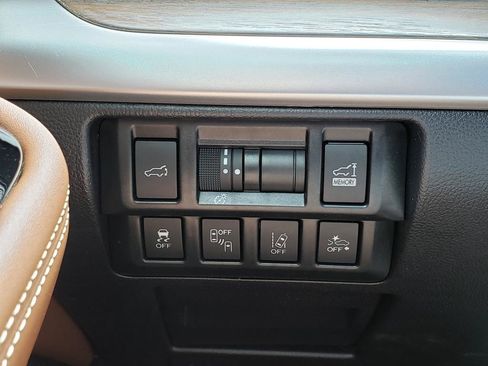 Used 2019 Subaru Outback 2.5i Touring w/ Popular Package #3A AWD/4WD image 19