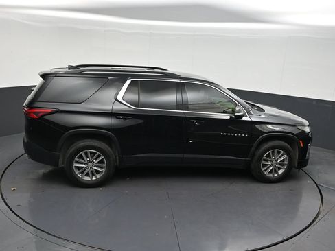 Used 2024 Chevrolet Traverse LT FWD image 21