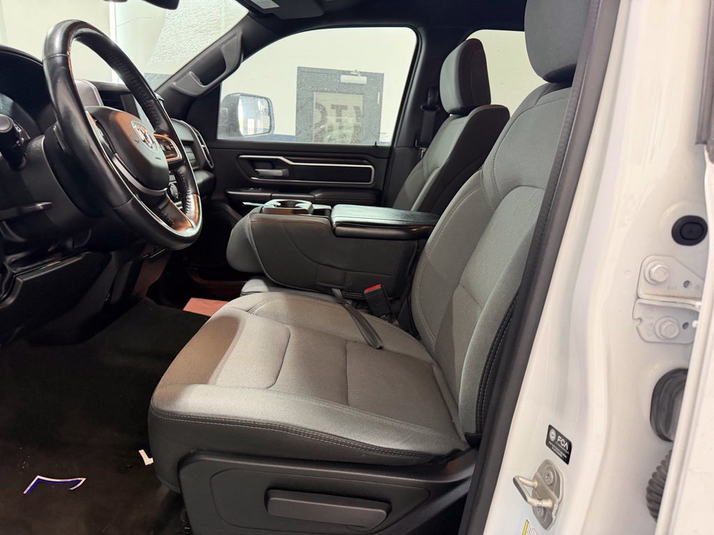 Used 2023 RAM 1500 Big Horn AWD/4WD image 16