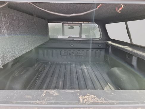 Used 2018 GMC Sierra 1500 SLT AWD/4WD image 45