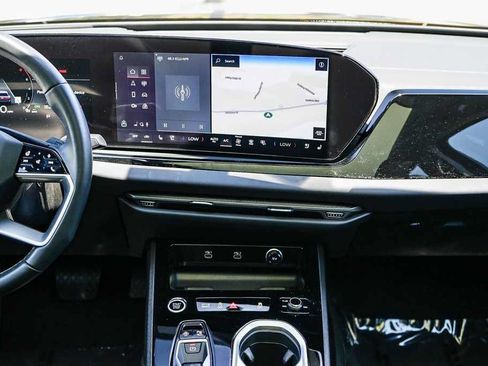 Used 2026 Audi A6 Premium Plus w/ Premium Plus Package AWD/4WD image 14