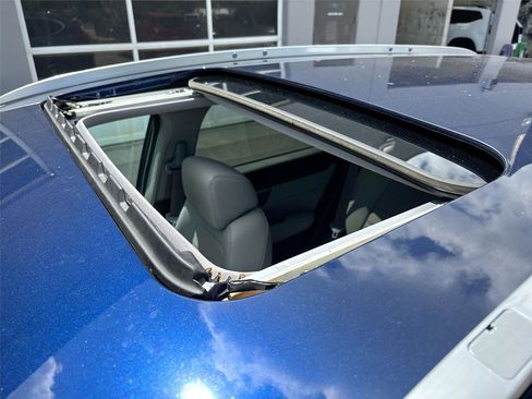 Used 2019 Honda CR-V Touring image 25