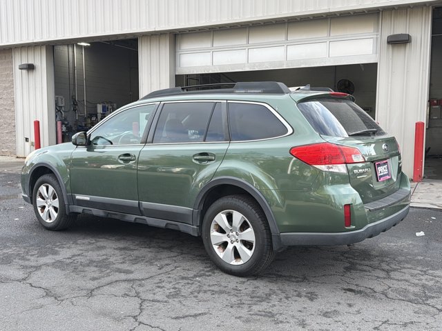 Used 2011 Subaru Outback 2.5i Limited w/ PWR Moonroof Pkg AWD/4WD image 7