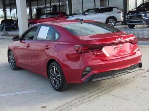Used 2024 Kia Forte LXS image 5