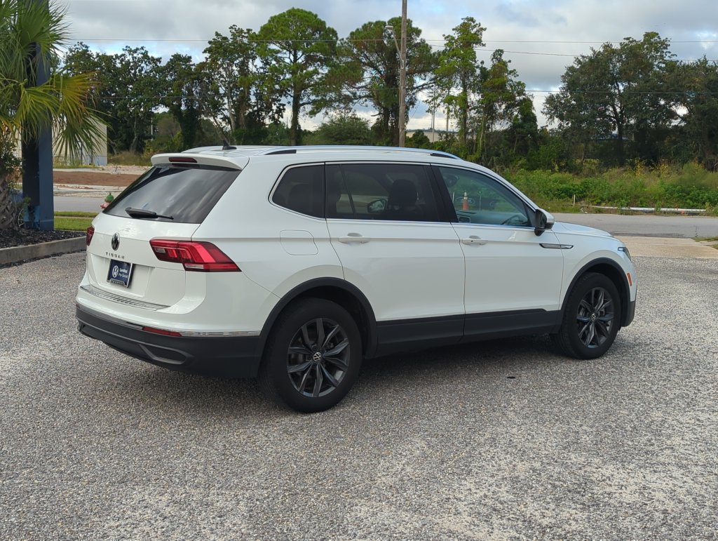 Used 2023 Volkswagen Tiguan SE FWD image 7