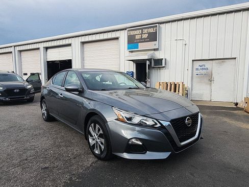 Used 2020 Nissan Altima 2.5 S image 7