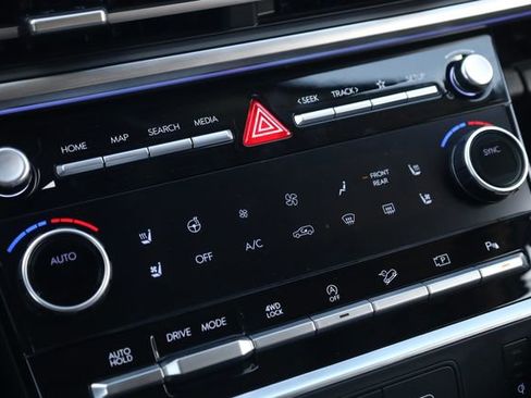 New 2026 Hyundai Santa Fe Limited image 18