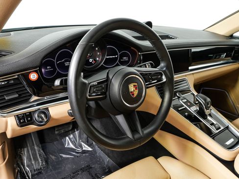 Used 2021 Porsche Panamera 4 AWD/4WD image 4