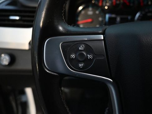 Used 2018 GMC Yukon SLE image 29