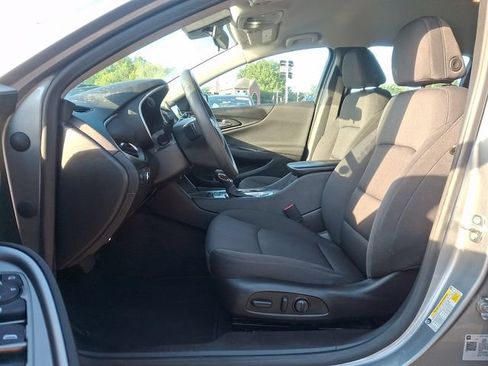 Used 2024 Chevrolet Malibu LT FWD image 13