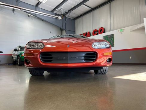 Used 2002 Chevrolet Camaro Z28 w/ Preferred Equipment Group image 88