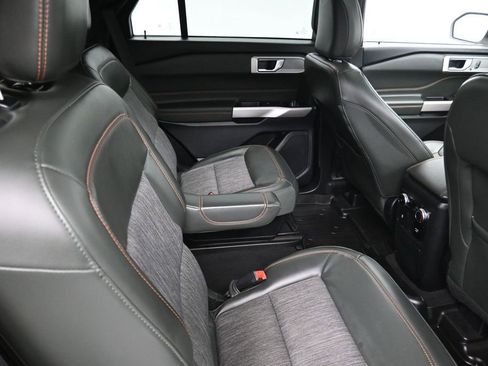 Used 2023 Ford Explorer Timberline w/ Timberline Technology Package AWD/4WD image 11