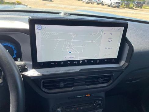 Certified 2025 Ford Bronco Sport Outer Banks w/ Outer Banks Tech Package+ AWD/4WD image 18