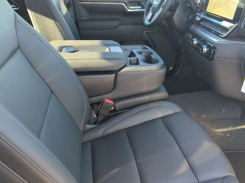 New 2026 GMC Sierra 1500 SLT AWD/4WD image 25