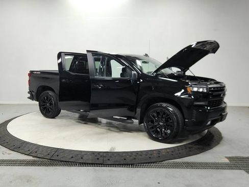 Used 2020 Chevrolet Silverado 1500 RST w/ Rally Edition AWD/4WD image 10