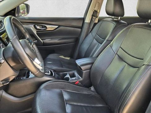 Used 2019 Nissan Rogue SL FWD image 19