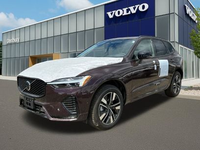 Used 2026 Volvo XC60 B5 Plus w/ Protection Package Premier