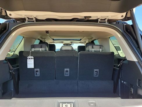 New 2025 Ford Expedition Active image 15