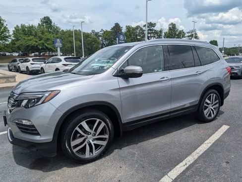 Used 2018 Honda Pilot Elite image 31