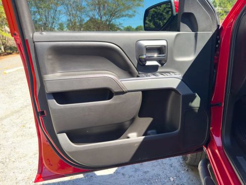 Used 2017 Chevrolet Silverado 1500 LT w/ All Star Edition AWD/4WD image 10