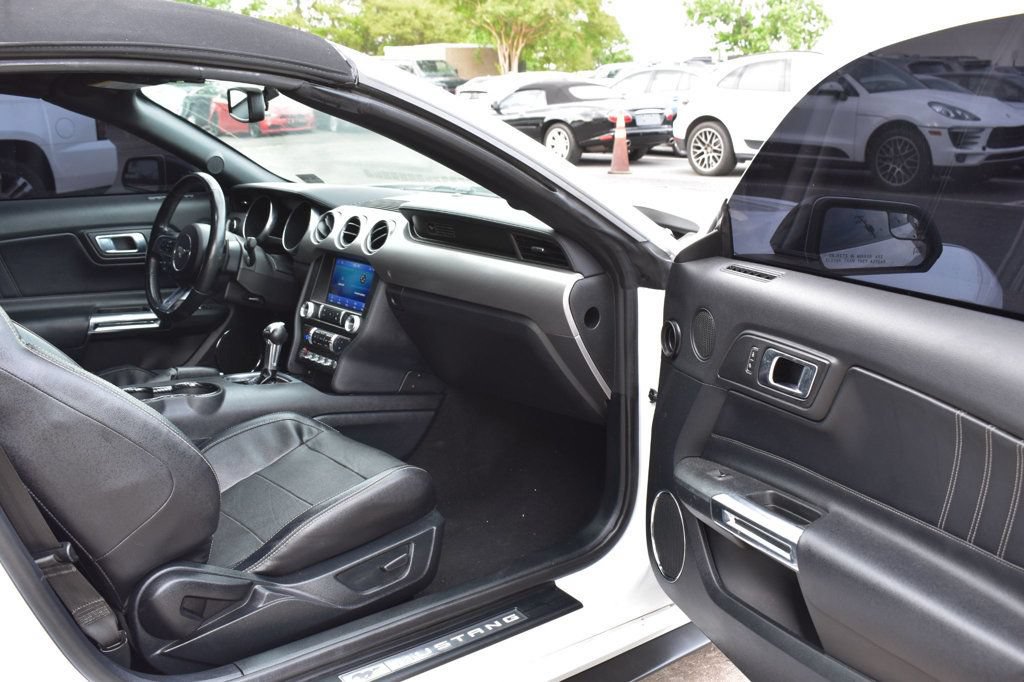 Used 2020 Ford Mustang Premium RWD image 18