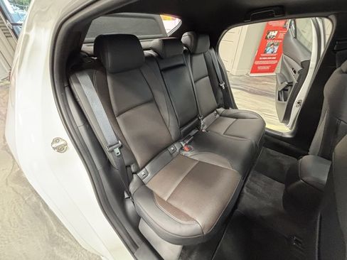Used 2024 MAZDA MAZDA3 s image 6