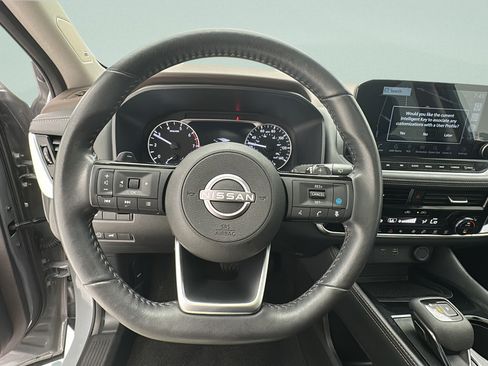 Used 2023 Nissan Rogue SL w/ SL Premium Package AWD/4WD image 15