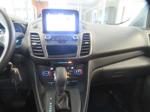 Used 2020 Ford Transit Connect XLT FWD image 36