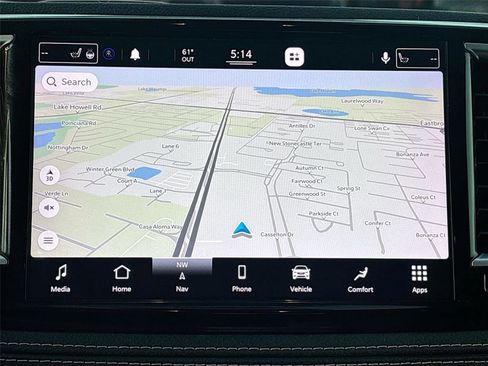 Used 2021 Chrysler Pacifica Limited w/ Uconnect Theater Family Group image 14