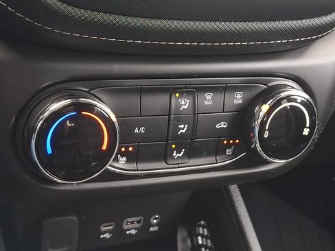 Used 2023 Chevrolet TrailBlazer ACTIV AWD/4WD image 15