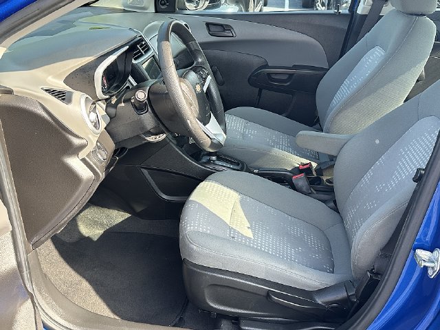 Used 2018 Chevrolet Sonic LS FWD image 18