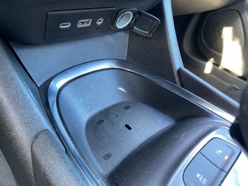 Used 2024 Chevrolet Malibu LT FWD image 22