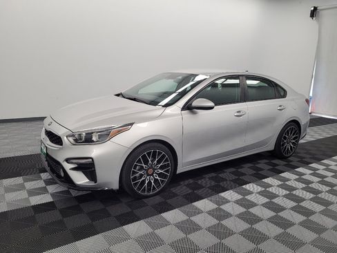 Used 2019 Kia Forte LXS image 2
