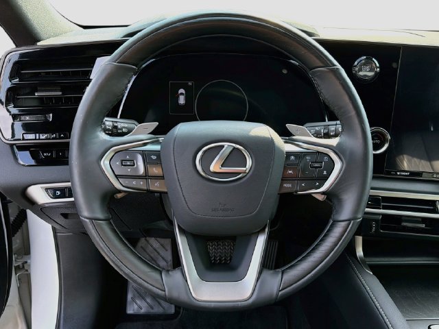 Used 2024 Lexus RX 350 Premium w/ Cold Area Package AWD/4WD image 15