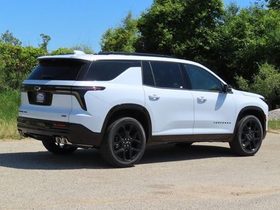 New 2026 Chevrolet Traverse RS w/ LPO, Floor Liner Package
