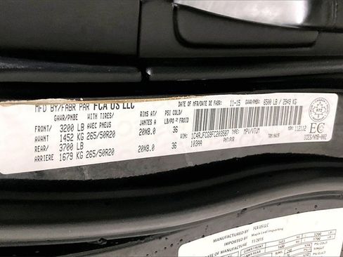 Used 2015 Jeep Grand Cherokee Overland w/ Advanced Technology Group image 19